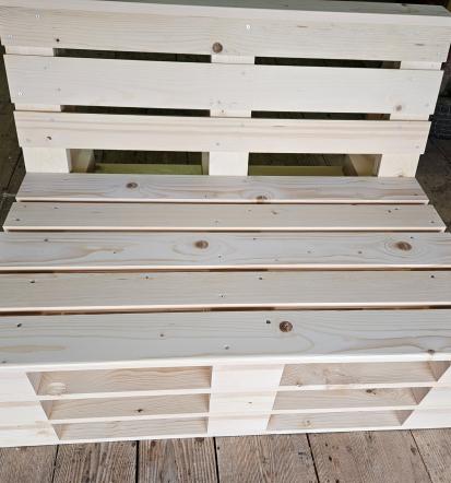 Notranja in zunanja uporaba premium paletne sedežne garniture Savinjska