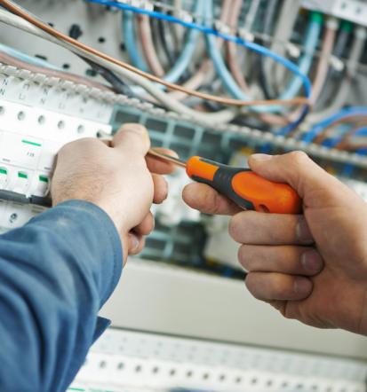 Meritve elektroinštalacij in strelovodov Primorska za podjetja in domove