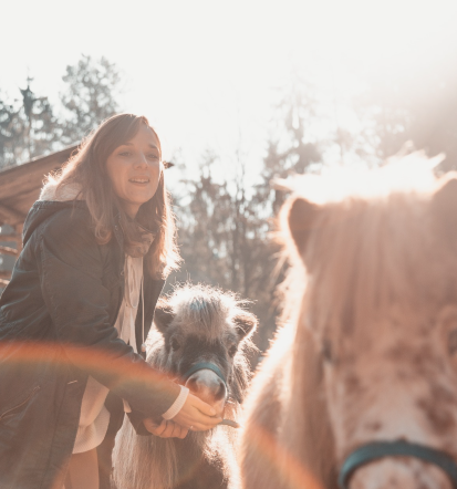 Kako teambuilding za podjetja Slovenija poveže sodelavce na zabaven način, Savinjska