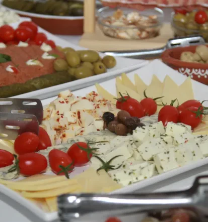 Žar pogostitve, poroke in svečane priložnosti