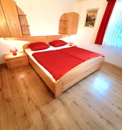 Rezerviraj apartma z razgledom na gore Bohinj že danes