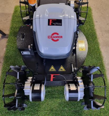 Kvalitetne daljinsko vodene kosilnice za strmine Štajerska, Slovenija