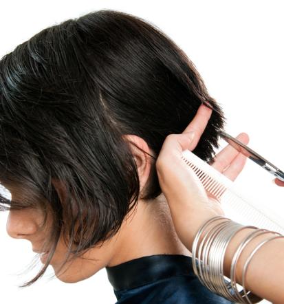 Ugoden frizerski salon Ljubljana za striženje, barvanje in oblikovanje