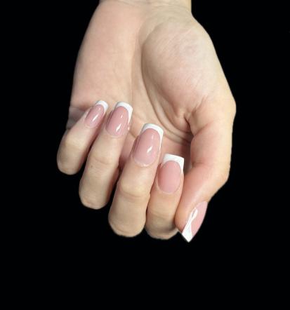 Podaljševanje nohtov z gelom Slovenska Bistrica