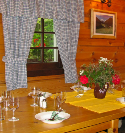 Vabljeni v Planinski dom Kot, Logarska dolina