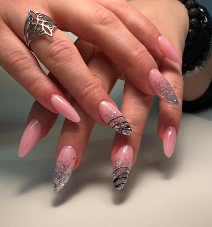 lakiranje nohtov Slovenska Bistrica