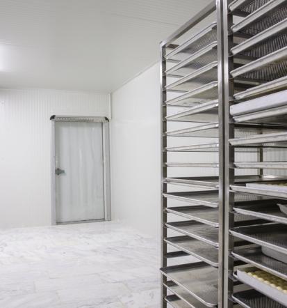 Kontrola temperature hladilnikov