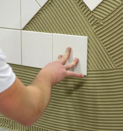 Mojster za polaganje ploščic Pomurje