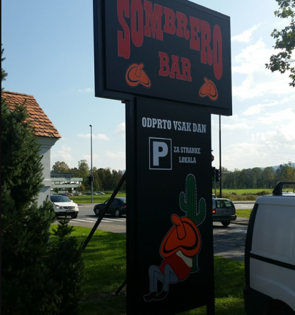 Svetlobne reklamne table Slovenija