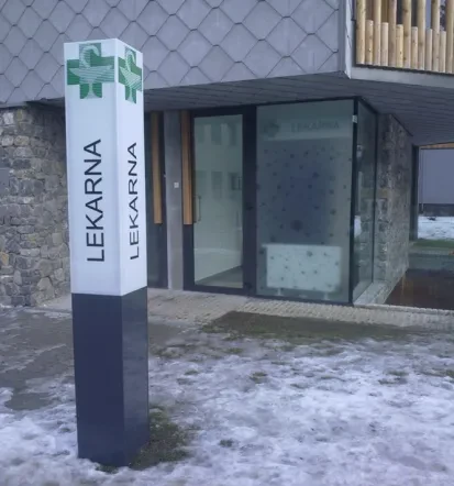 Svetlobne reklame Slovenija