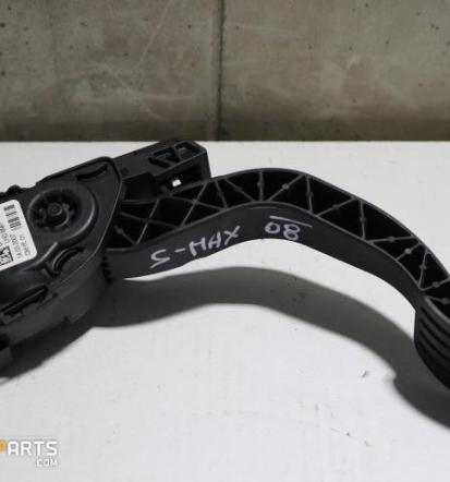 Rabljeni nadomestni avtodeli Slovenija