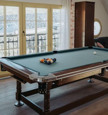 Rent a family apartment Horjul