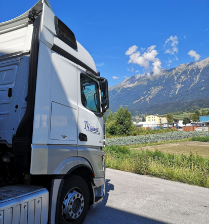 Cestni transport ladijskih zabojnikov Slovenija