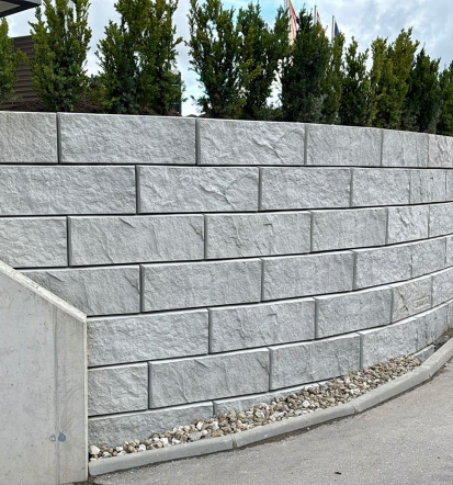 Kvalitetne betonske kocke za škarpe Slovenija