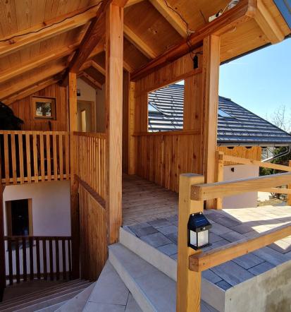 Izletniška kmetija z apartmaji Rogla