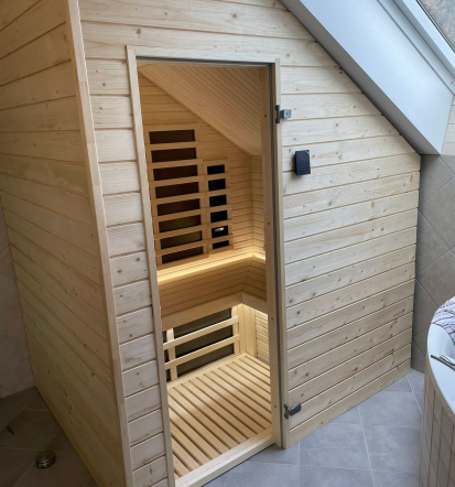 Kako poteka epoxy delavnica pri Wood Symphony