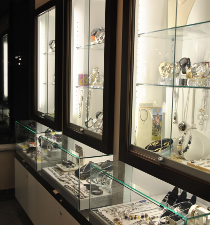 Popravilo ur in prodaja ur, strokovna urarna Velenje, Savinjska