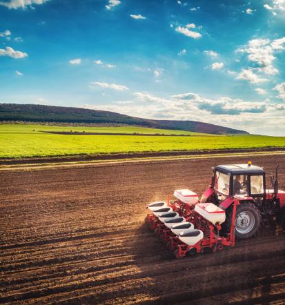 Posredništvo pri prodaji kmetijske mehanizacije Podravska