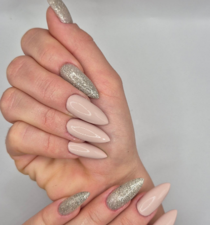 Trajno podaljševanje nohtov Savinjska