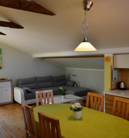 Apartma Dutovlje