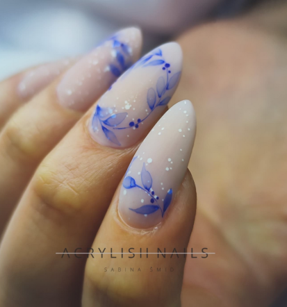 Podaljševanje nohtov Savinjska