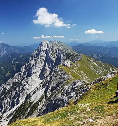 Regeneracija, povezovanje in sprostitev v naravnem okolju Slovenija