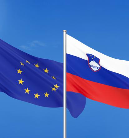 Kvaliteten tisk na zastave Slovenija