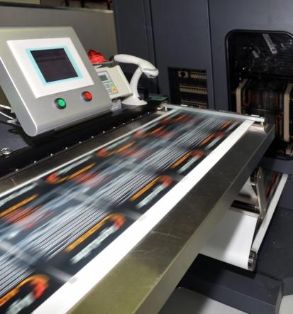 Ugoden tisk etiket in nalepk Slovenija