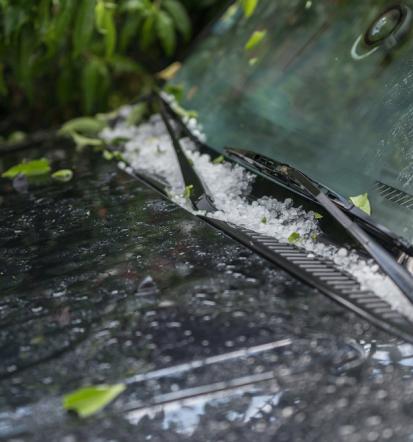 Koliko stane popravilo avta po toči v Savinjski?