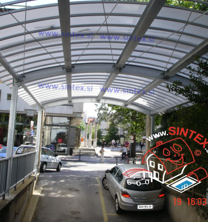 Montaža kovinskega nadstreška hitro in enostavno