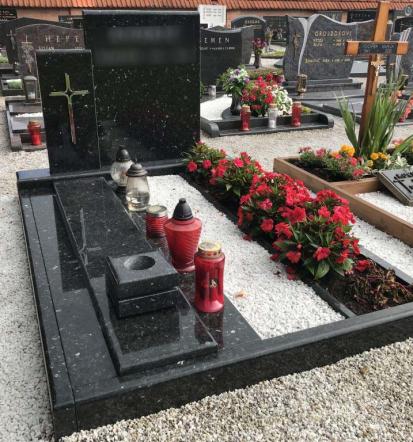 Nagrobni spomeniki Slovenija