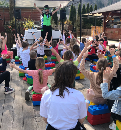 Baloni in triki, čarovniške predstave Slovenija