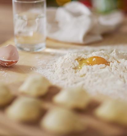 Polnozrnata pšenična in pirina moka, Sežana, Obalno-kraška