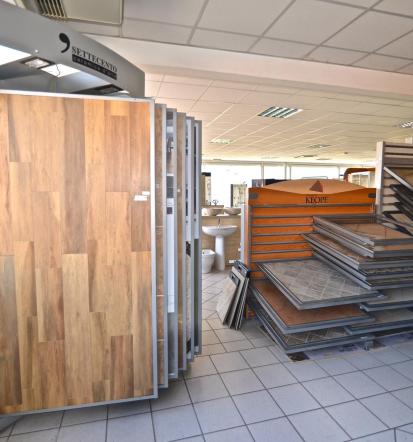 Salon s kopalniško opremo