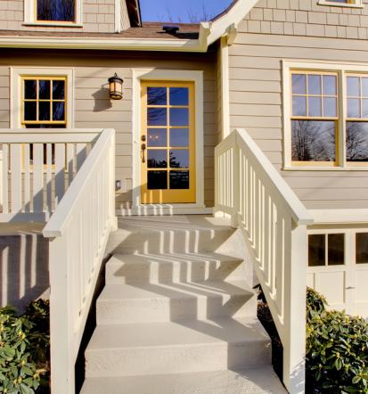 vsestranska nepremičninska agencija