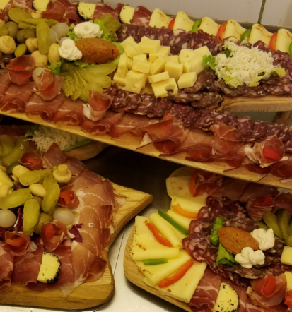 Gostilna Jaka in Meta, domače malice in kosila v Trzinu