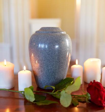 Izbira pogrebne opreme pri Ivan Ropotar s.p.