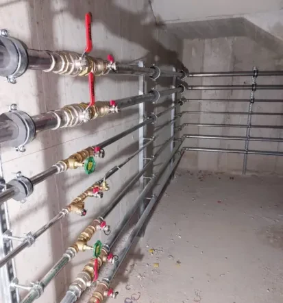 Strokovno varjenje cevi in električne napeljave, Slovenija