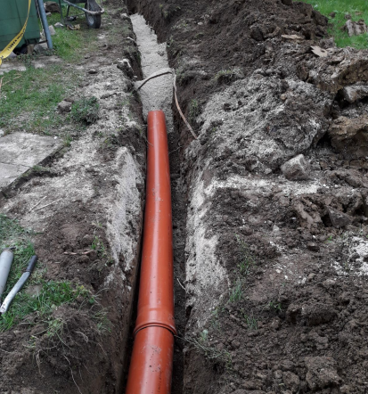 Sodobna mehanizacija za natančna zemeljska dela