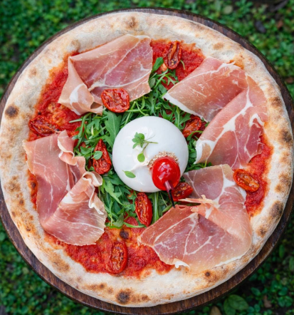 Pizzeria FRNAŽAR, top pice in topli sendviči na Krasu