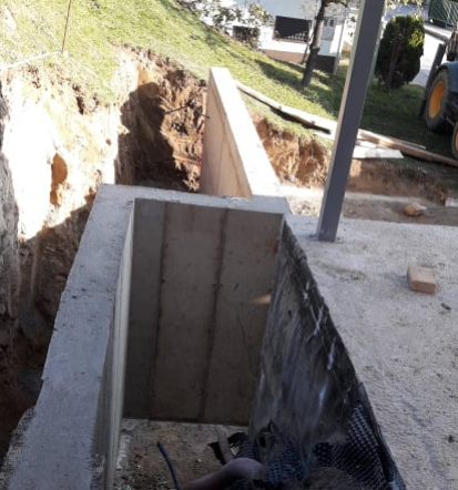 Strokovna priprava terena in izkopi v Sloveniji