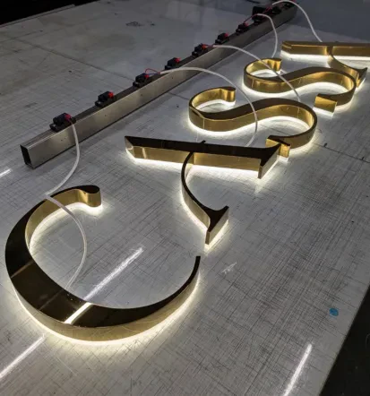 LED reklame in označevalne table za poslovne prostore