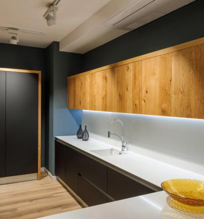 Notranja oprema in notranja vrata