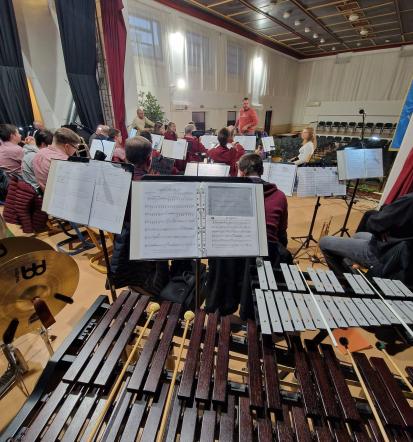 Igranje v pihalnem orkestru na Obali