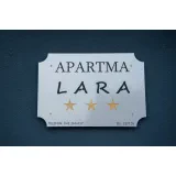 Apartma Lara