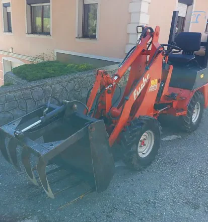 Rabljen traktor Slovenija