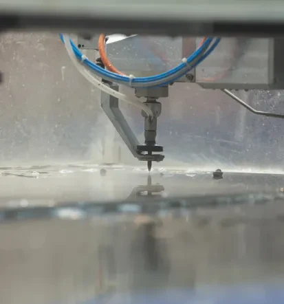 Prodaja HEAD Waterjet rezalnih naprav v Sloveniji