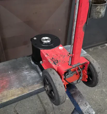 Servis hidravličnih sistemov za delovne stroje