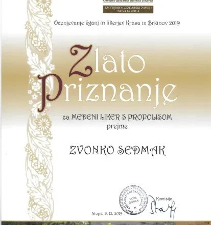 Domači med in drugi čebelji izdelki Kozina