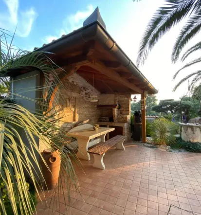 Ugoden apartma z bazenom Portorož